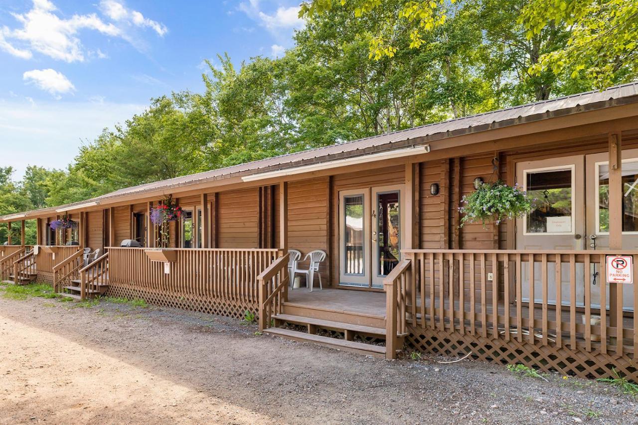 Ingonish Chalets Exterior foto