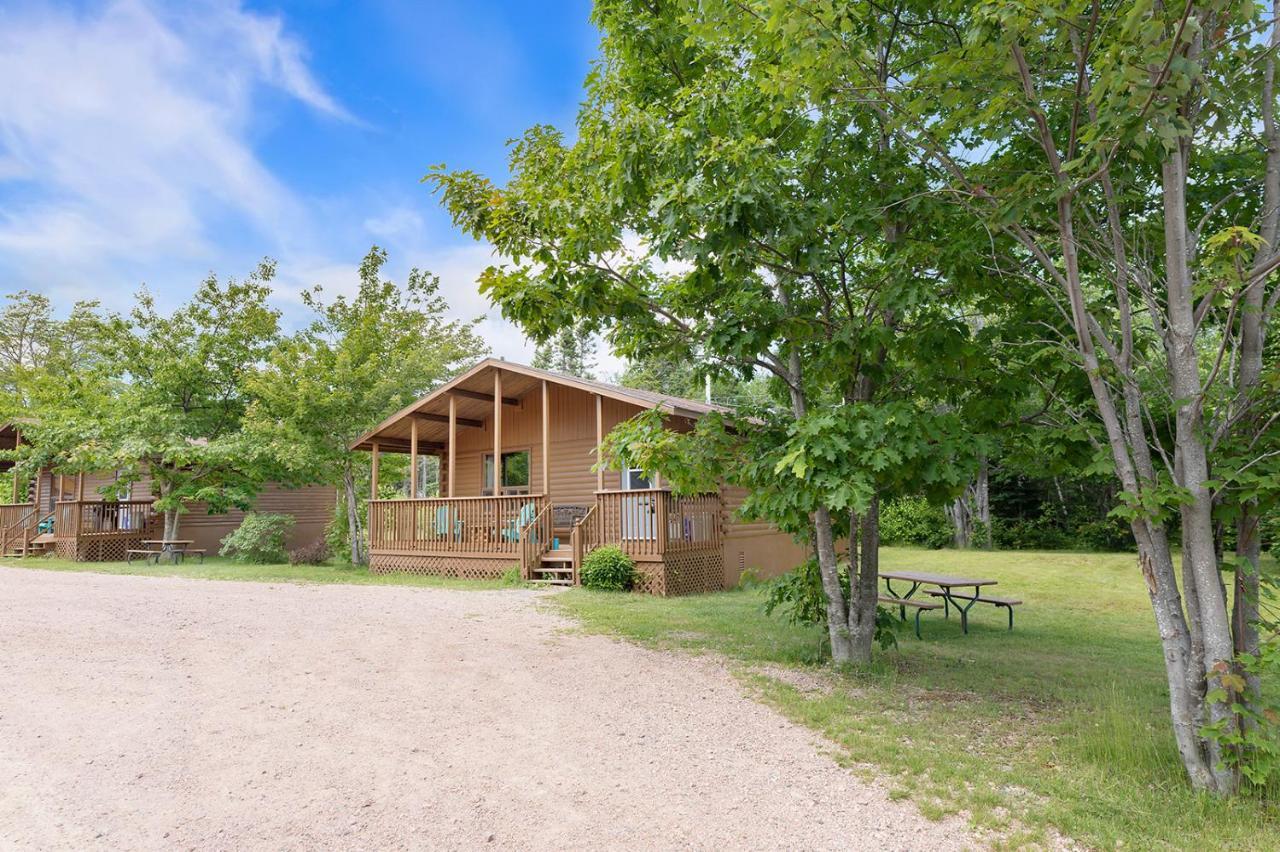 Ingonish Chalets Exterior foto
