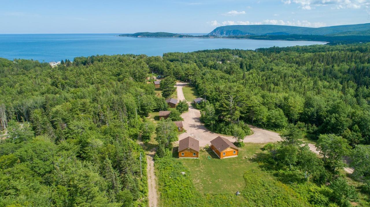 Ingonish Chalets Exterior foto